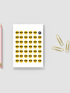 Güneş Gözlüklü Emoji Tasarımlı A4 Kağıt 41'li Çocuk Sticker Seti