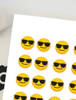 Güneş Gözlüklü Emoji Tasarımlı A4 Kağıt 41'li Çocuk Sticker Seti