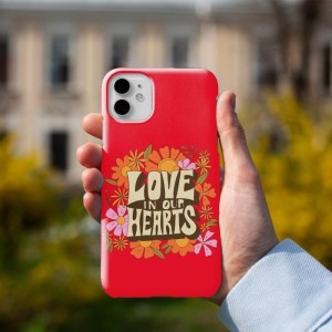 Love in Our Hearts Yazılı iPhone 12 Pro Max Telefon Kılıfı