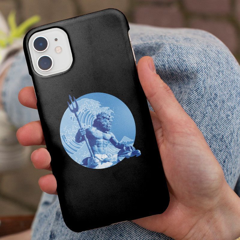 Neptün'ün Denizi Tasarımlı iPhone 13 Pro Telefon Kılıfı