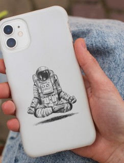 Yoga Yapan Astronot Tasarımlı iPhone 13 Pro Max Telefon Kılıfı