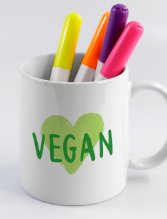 Vegan Yazılı Yeşil Kalp Tasarımlı Beyaz Porselen Kupa Bardak