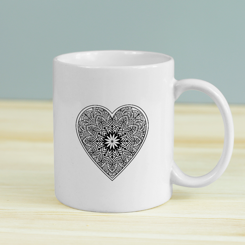Kalp Mandala Tasarımlı Beyaz Porselen Kupa Bardak