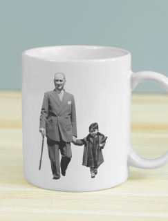 Atatürk ve Kızı Ülkü Tasarımlı Beyaz Porselen Kupa Bardak
