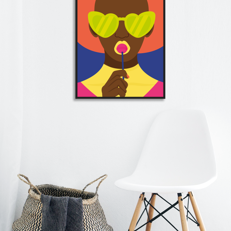 Kalp Gözlüklü Kadın Tasarımlı A3 Poster