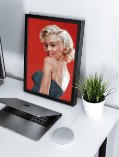 Kırmızı ve Marilyn Tasarımlı A3 Poster