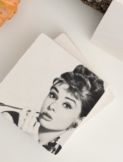 Siyah Beyaz Audrey Hepburn 4lü Doğal Taş Kare Bardak Altlığı
